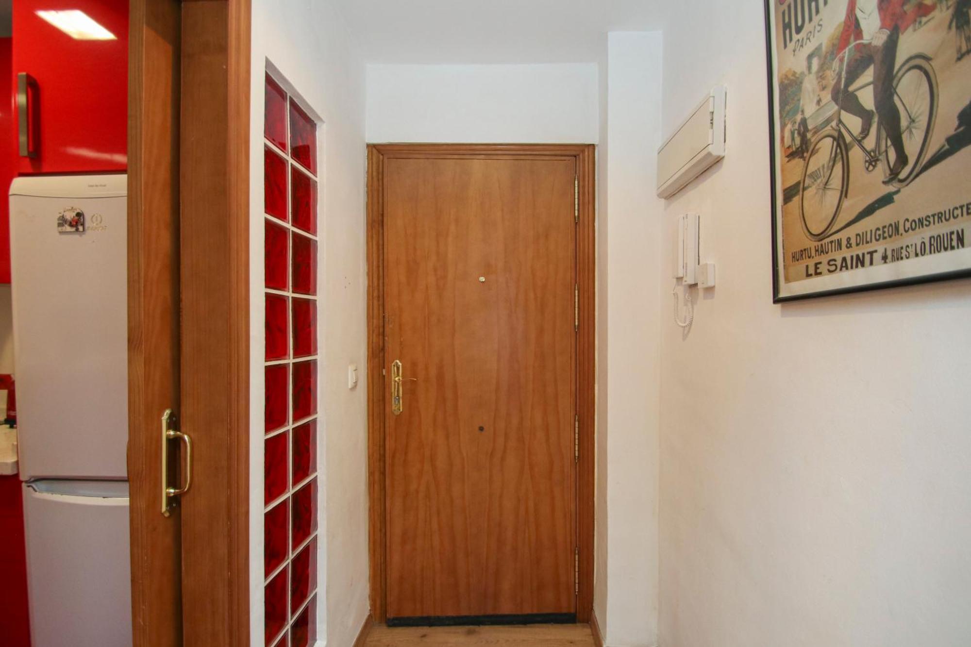 סביליה Spacious 2 Bedroom Apt In The Heart Of Triana מראה חיצוני תמונה