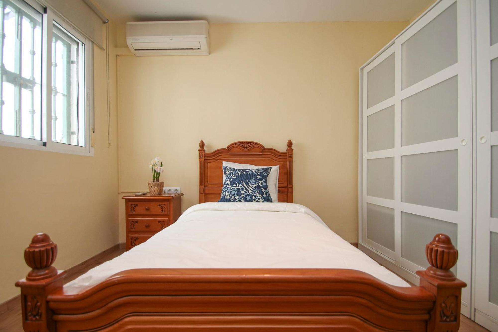 סביליה Spacious 2 Bedroom Apt In The Heart Of Triana מראה חיצוני תמונה