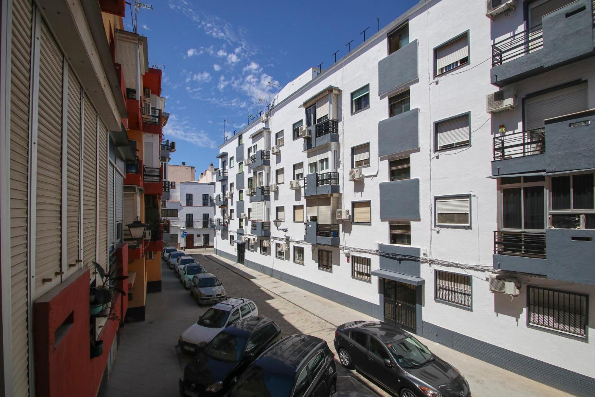 סביליה Spacious 2 Bedroom Apt In The Heart Of Triana מראה חיצוני תמונה