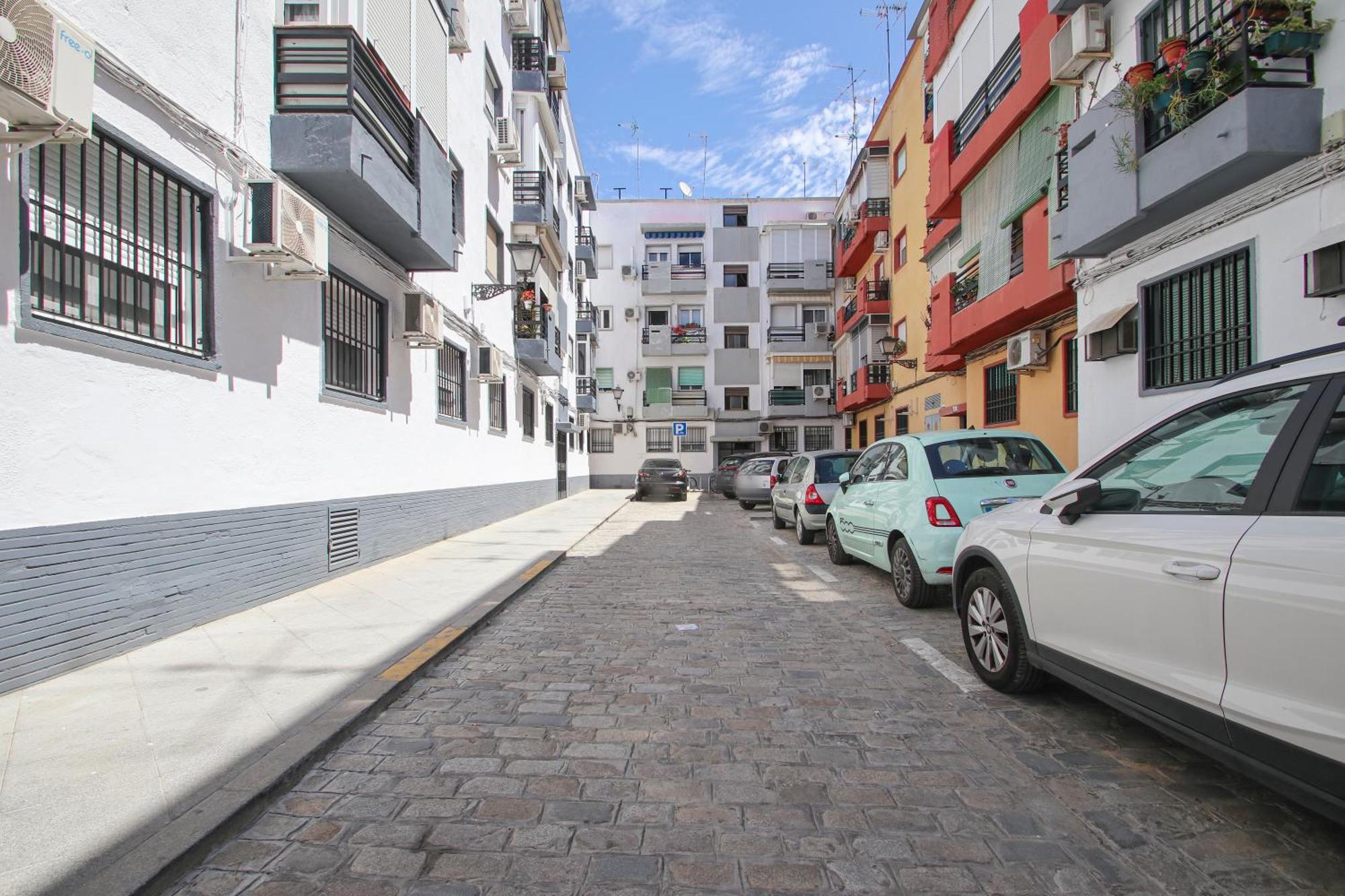 סביליה Spacious 2 Bedroom Apt In The Heart Of Triana מראה חיצוני תמונה